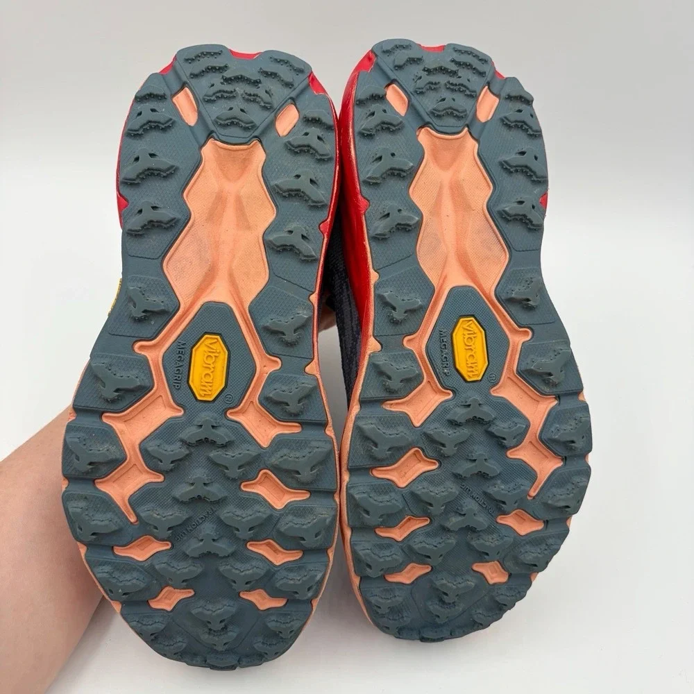 Hoka One One Speedgoat 5 Trail Shoes Women's 6 B Running Vibram Sneakers Teal